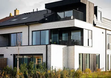 Energiebesparende pvc-ramen en -deuren met strak design