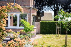 Huis met PVC ramen